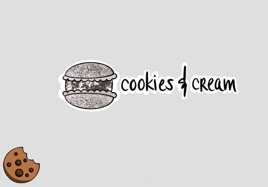 Cookies & Cream Macaron